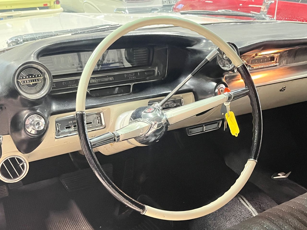 Cadillac Sixty-Two 4-window Sedan 6.4 V8 OHV Hydra-Matic, 4-trinn, 330hk, 1959