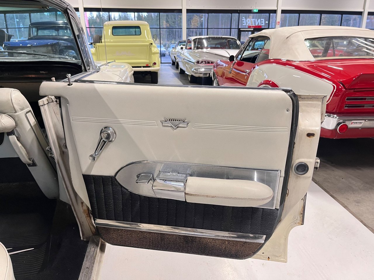 Cadillac Sixty-Two 4-window Sedan 6.4 V8 OHV Hydra-Matic, 4-trinn, 330hk, 1959