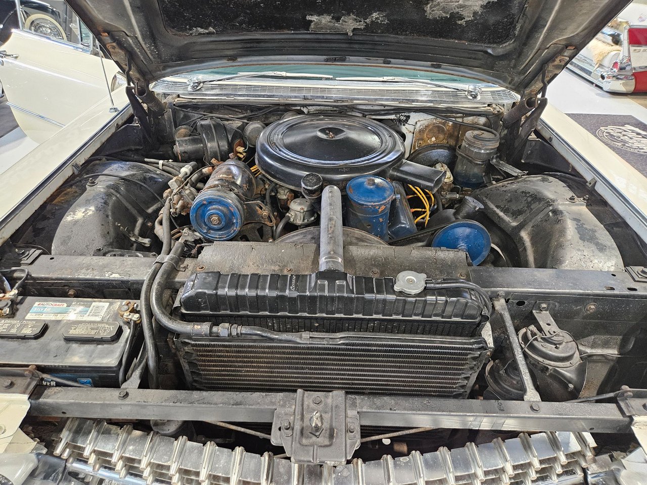 Cadillac Sixty-Two 4-window Sedan 6.4 V8 OHV Hydra-Matic, 4-trinn, 330hk, 1959