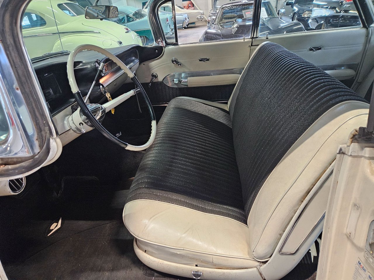 Cadillac Sixty-Two 4-window Sedan 6.4 V8 OHV Hydra-Matic, 4-trinn, 330hk, 1959