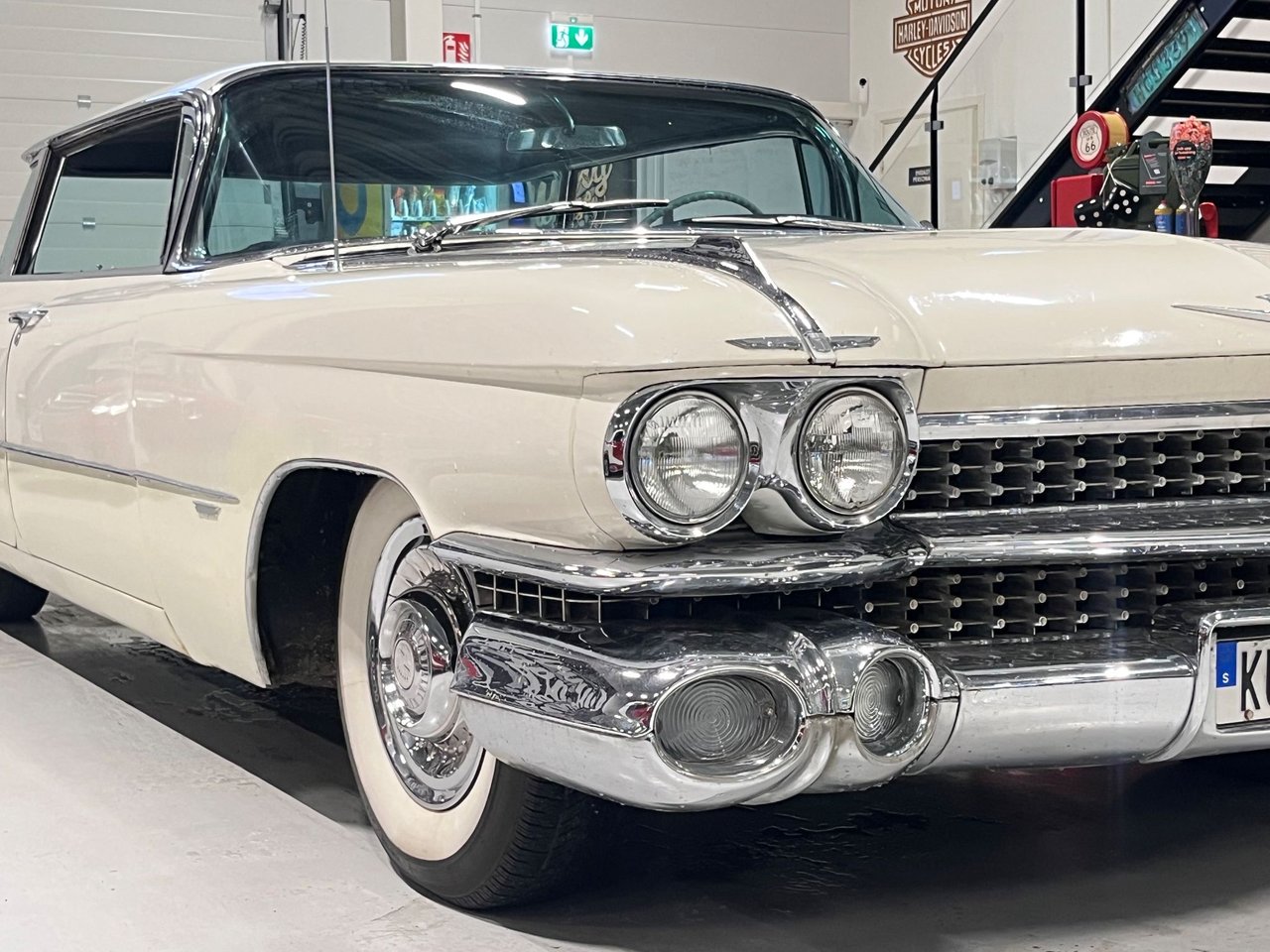 Cadillac Sixty-Two 4-window Sedan 6.4 V8 OHV Hydra-Matic, 4-trinn, 330hk, 1959