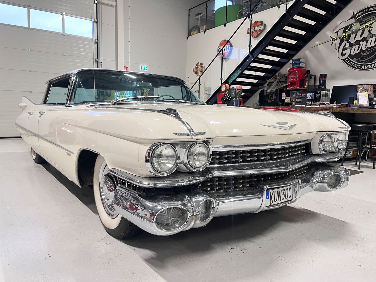 Cadillac Sixty-Two 4-window Sedan 6.4 V8 OHV Hydra-Matic, 4-trinn, 330hk, 1959