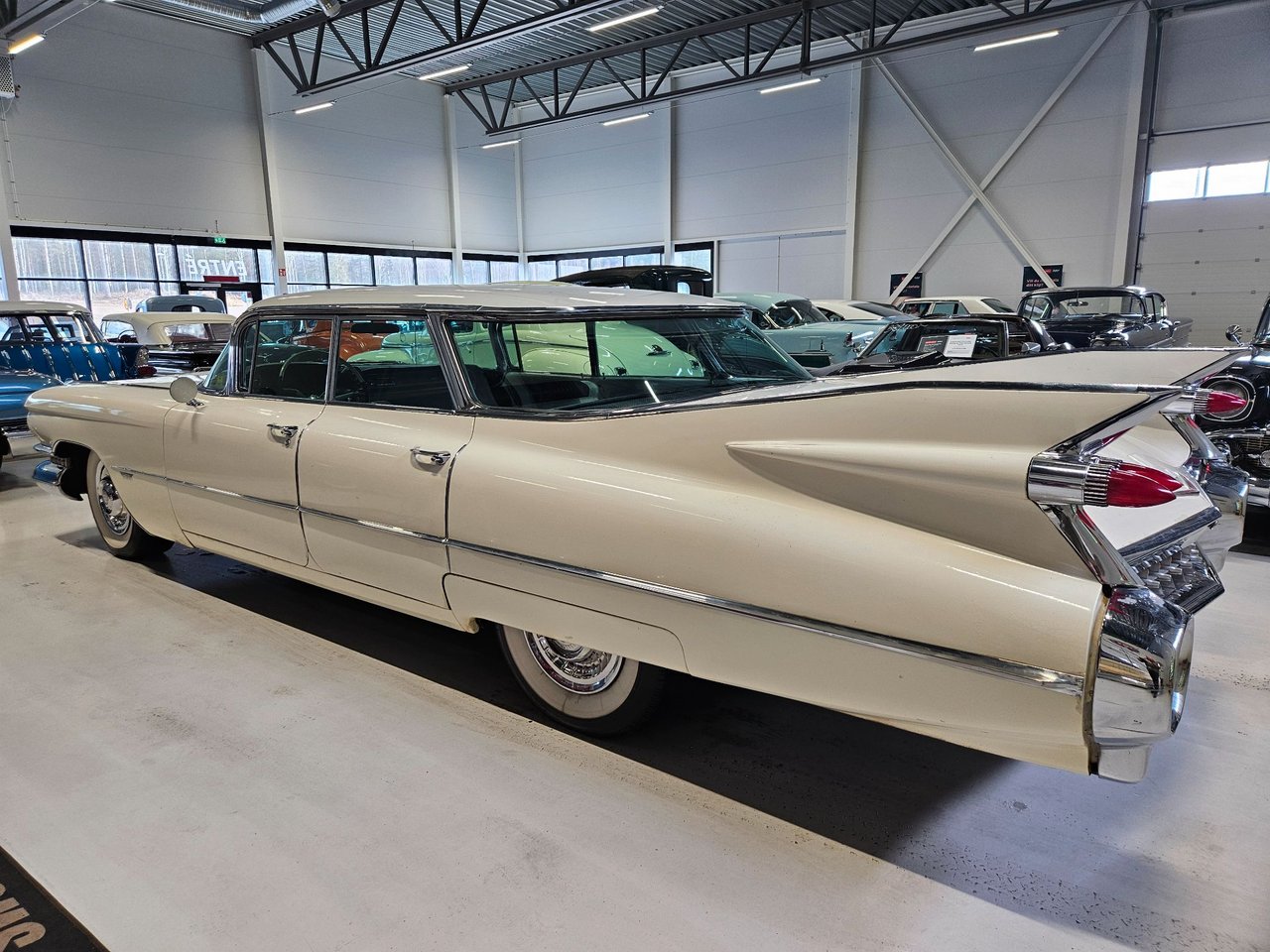 Cadillac Sixty-Two 4-window Sedan 6.4 V8 OHV Hydra-Matic, 4-trinn, 330hk, 1959