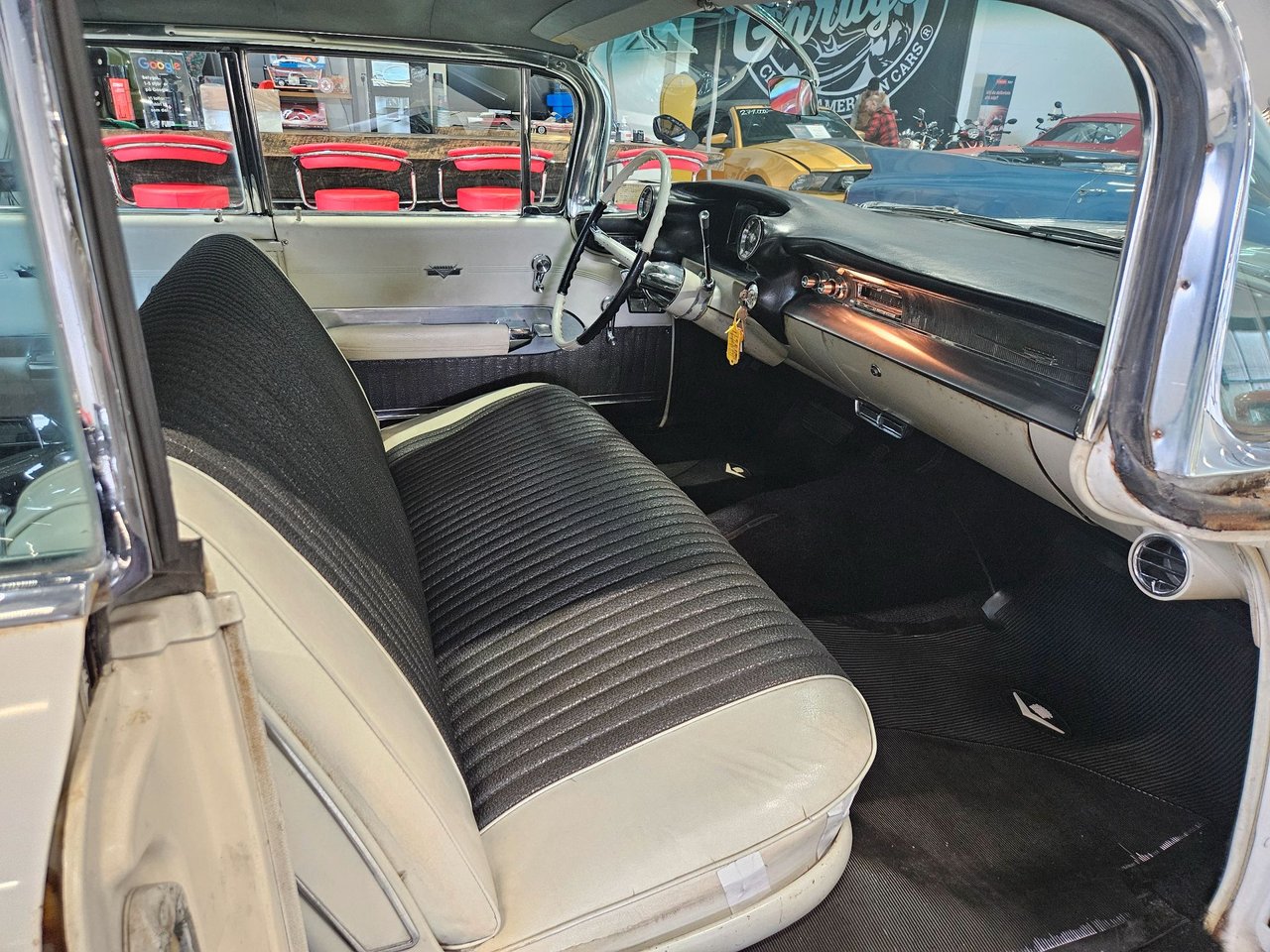 Cadillac Sixty-Two 4-window Sedan 6.4 V8 OHV Hydra-Matic, 4-trinn, 330hk, 1959