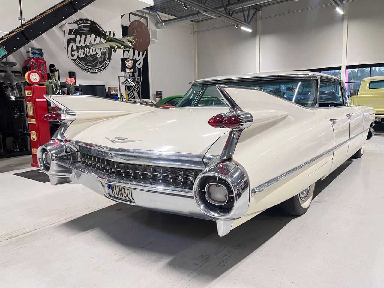 Cadillac Sixty-Two 4-window Sedan 6.4 V8 OHV Hydra-Matic, 4-trinn, 330hk, 1959