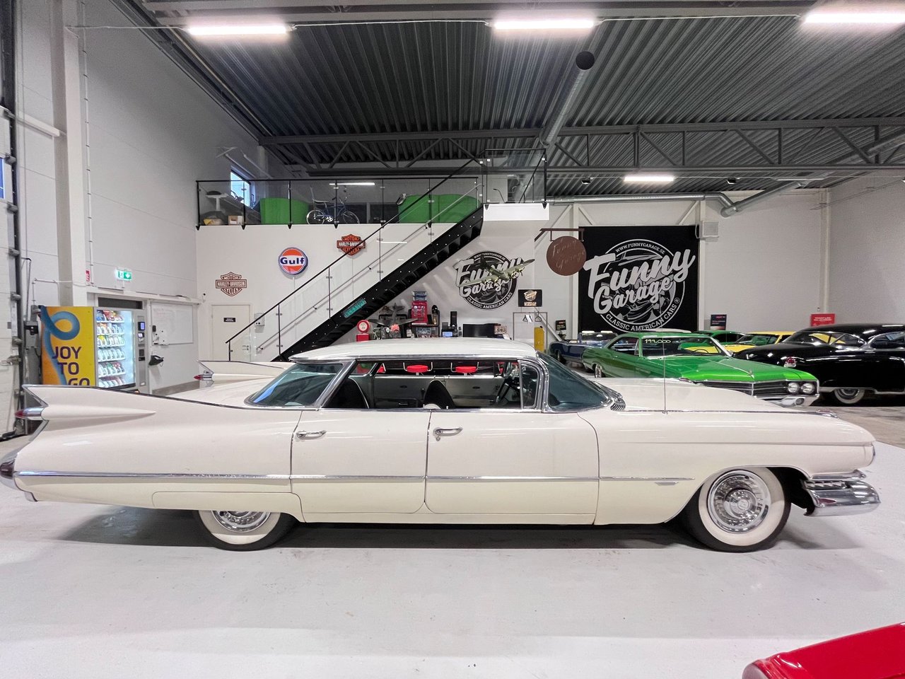 Cadillac Sixty-Two 4-window Sedan 6.4 V8 OHV Hydra-Matic, 4-trinn, 330hk, 1959