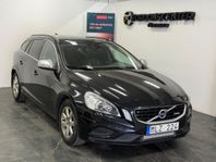 Volvo V60 D5 Momentum, R-Design | D-Värmare | Drag | PDC |BT