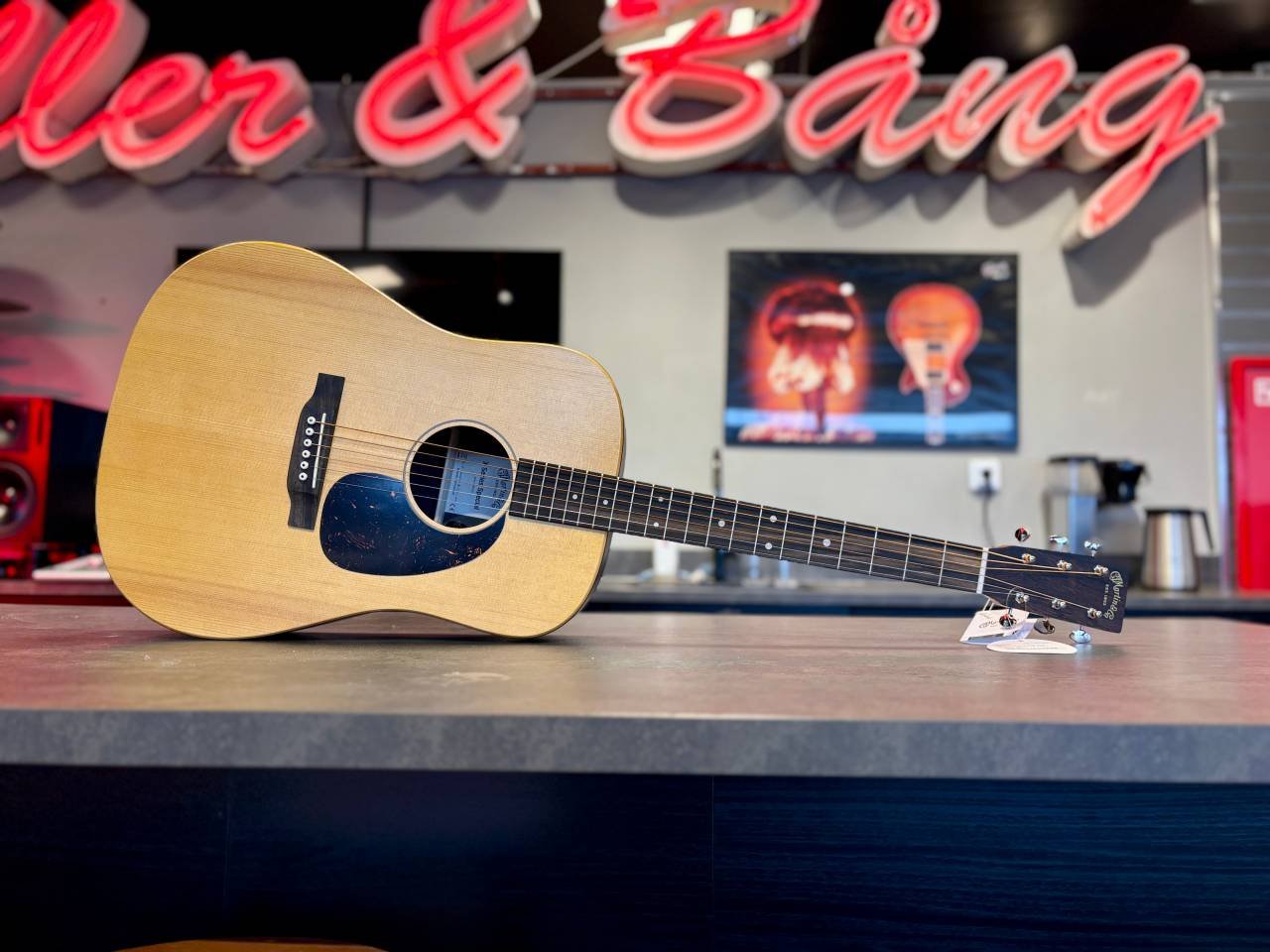 Martin D-X2E Rosewood Vintage...