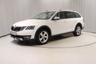 Skoda Octavia Scout 2.0 TDI 4x4 Aut Drag Värmare Navi