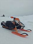 Arctic Cat XF 8000