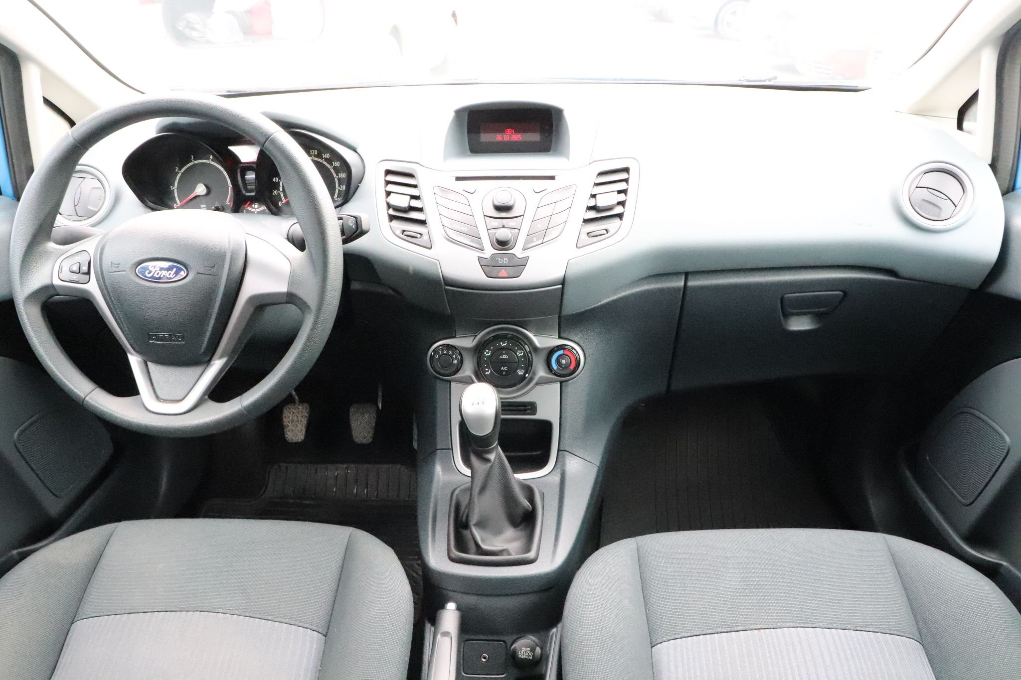 Ford Fiesta 5-door 1.25 Manual, 82hp, 2010