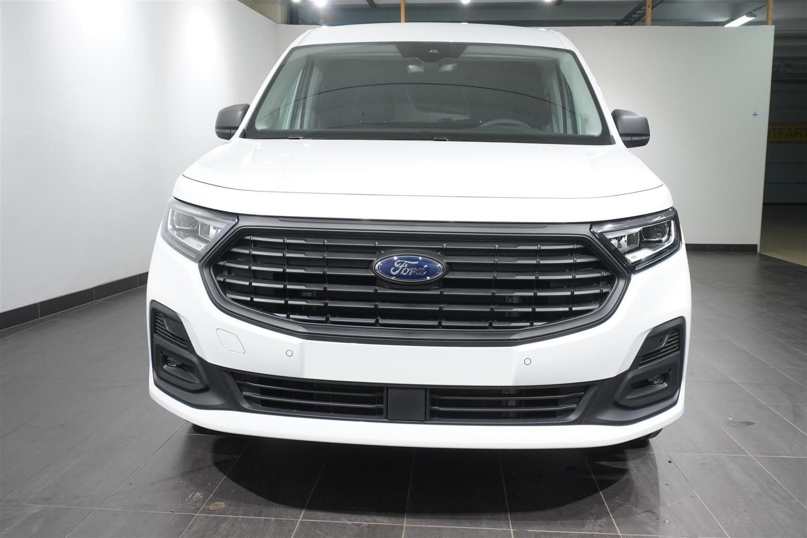 Ford Grand Transit Connect 2.0 EcoBlue Powershift, 122hp, 2025