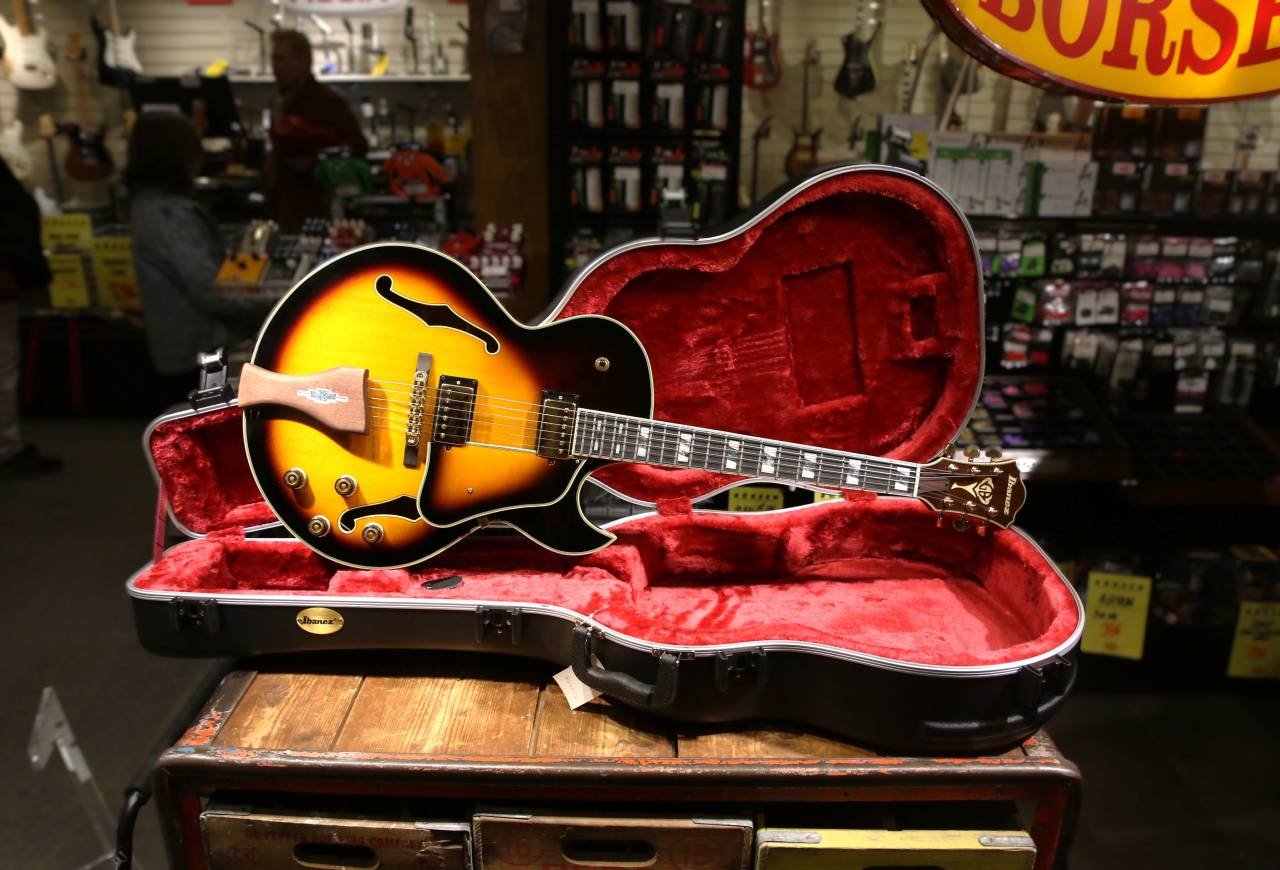 Begagnad Ibanez GB10SE  Georg...