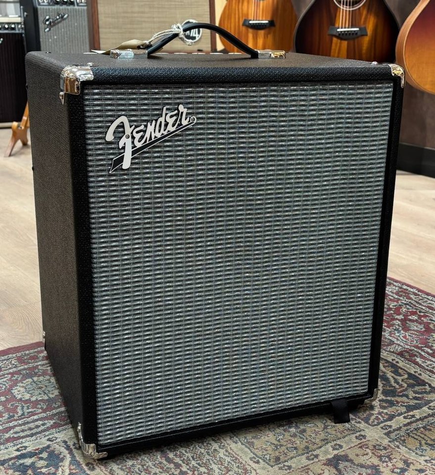 Fender Rumble 100 Basförstärk...