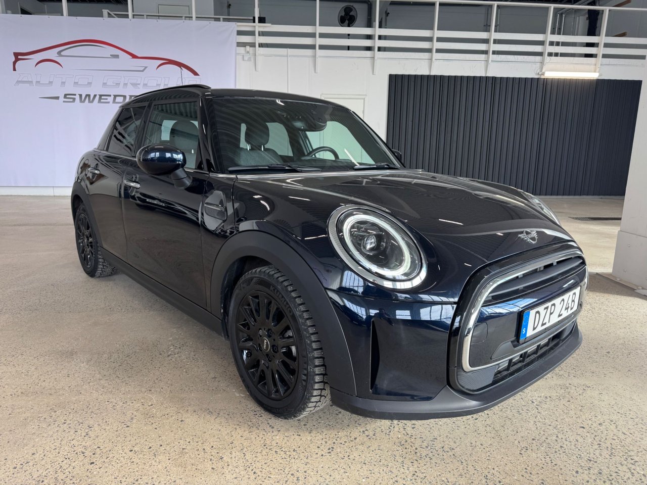MINI Cooper 5-dörrars Steptro...