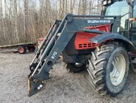 Ålölastare med fästjärn till Valtra 6000-serien