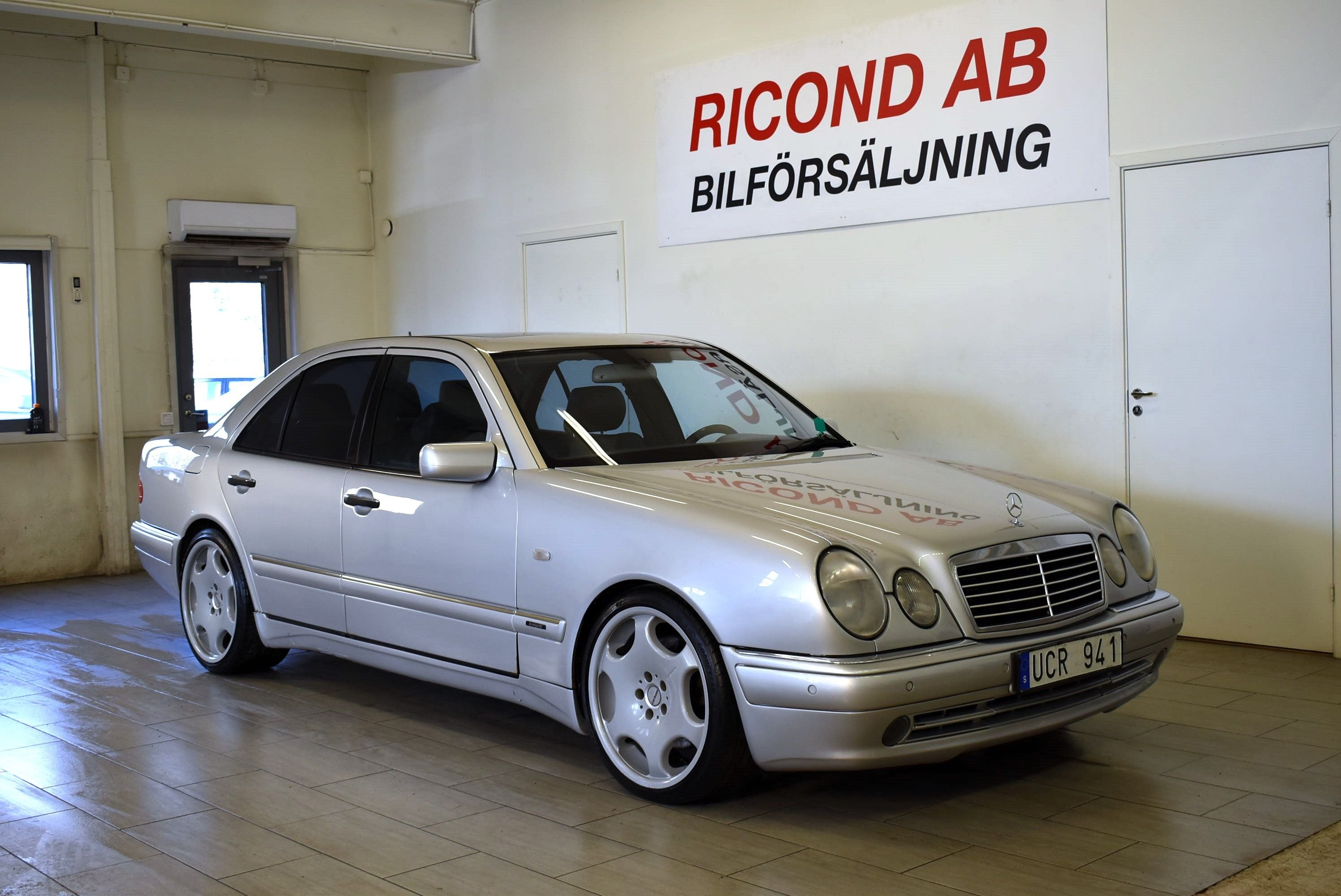 Mercedes-Benz E 55 AMG Automatisk, 354hk, 1999