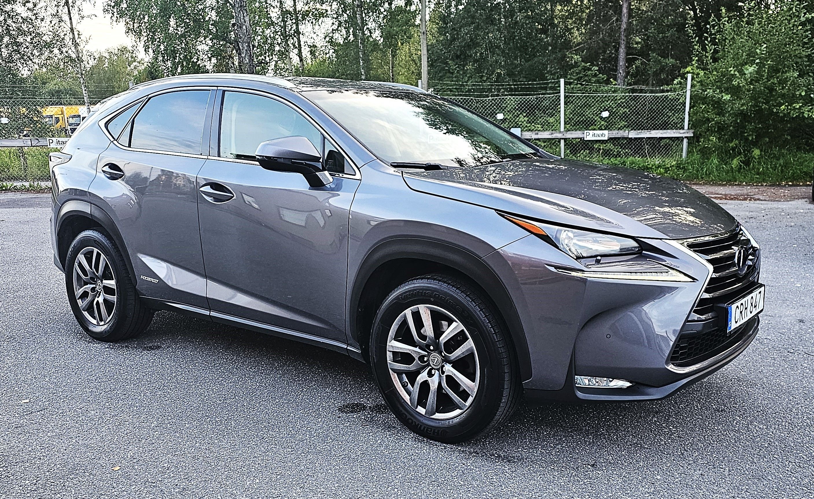 Lexus NX 300h AWD 2.5 AWD E-CVT, 197hk, 2017