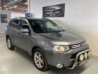 Mitsubishi Outlander 2.2 D 4WD,Automat,7Sits,Drag,B-Kamera