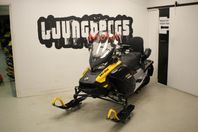 Ski-Doo GT Sport 600 ACE 137" 2025 *MOMSAD