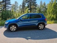 Volkswagen Tiguan 2.0 TDI 4MOTION SPORT D-VÄRMARE