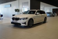 BMW 330e xDrive Touring Model Sport Automat Drag Navigation