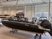 Buster Supermagnum 2025 med F350 XSA Black edition Joystick