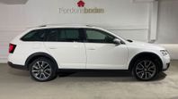 Skoda Octavia Scout 2.0 4x4 Premium Cockpit | D.värm | Drag