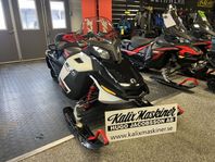 Ski-Doo Renegade X 1200 Endast 272 mil 1+1 dyna mm