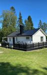 Mysigt hus vid havet på härliga Alnö