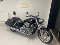 Honda VTX 1800 (erbjuder räntefri avbetalning)