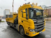 Brädgårdsbil Scania P410 Euro 6 med bakgavellyft
