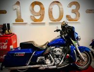 Harley-Davidson FLHTK Ultra Glide Limited 103