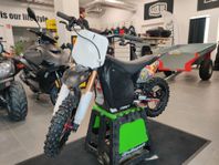 Oset MX 10 elcross