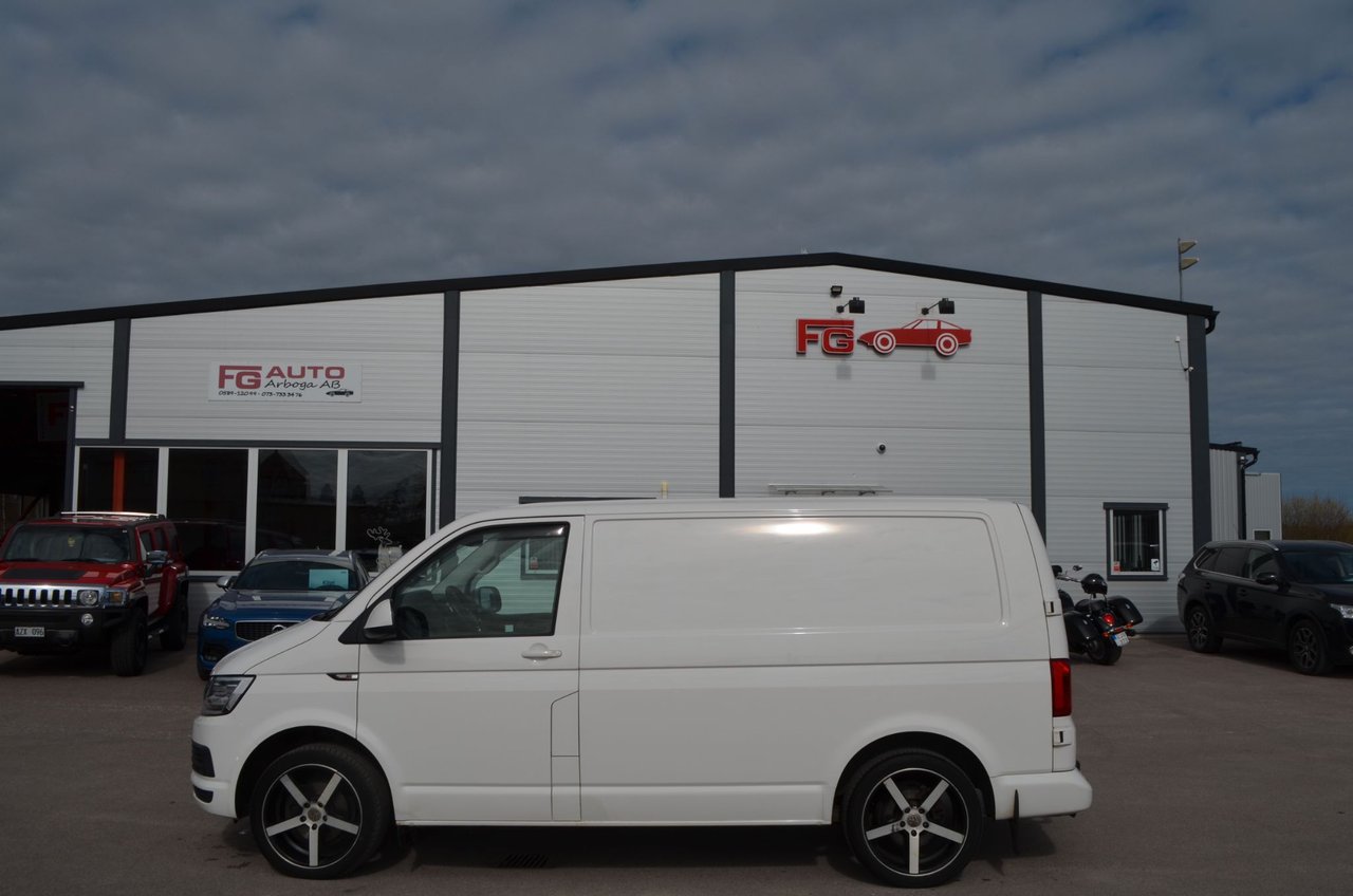 Volkswagen Transporter 2.0 TD...