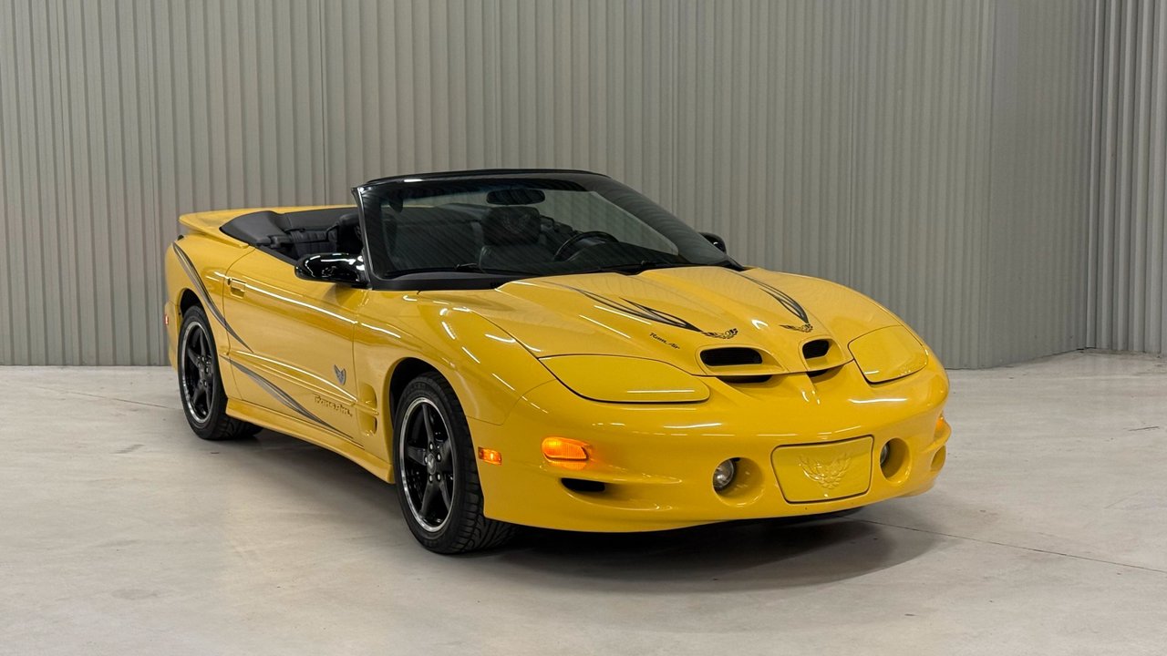 Pontiac Trans Am Collector Ed...