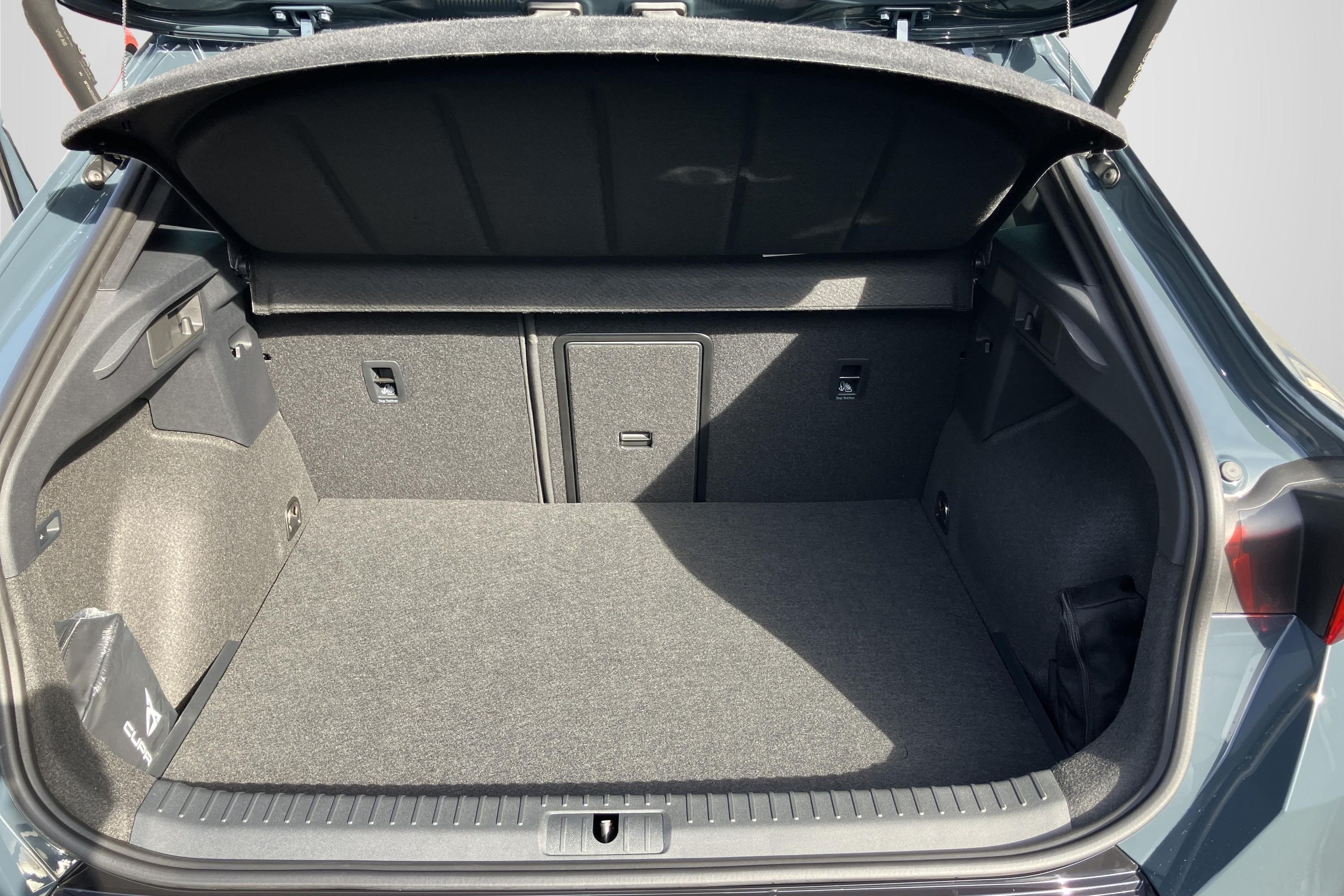 CUPRA Formentor VZ e-Hybrid DSG sekvensiell, 6-trinn, 272ps, 2025