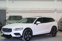 Volvo V60 Cross Country B4 AWD Momentum Advanced Panorama Dr