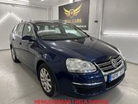 Volkswagen Golf Kombi 1.6 1 ÄGARE Dragkrok AC Skinn 0% RÄNTA