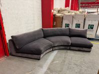 KAP Svängd loungesoffa med dun, outlet-ex - Sweef Mammuten