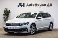Volkswagen Passat Sportscombi GTE Drag Värmare Matrix Navi