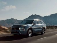 Mitsubishi Outlander Invite PHEV Automat 4WD