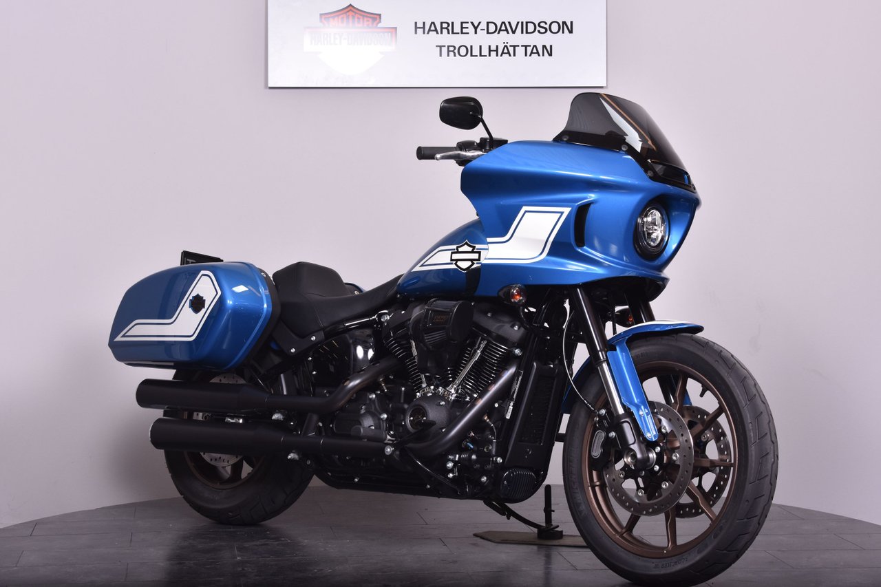 Harley-Davidson LOW RIDER ST ...