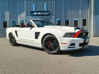 Ford Mustang V6 307 Hk Convertible SelectShift Läder