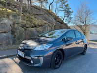 Toyota Prius Plug-in Hybrid 1.8 VVT-i + 3JM Plug-in CVT  0%R