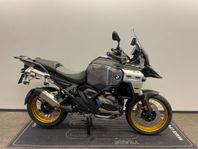 BMW R1300GS ADVENTURE Triple Black Lågt chassi Demo