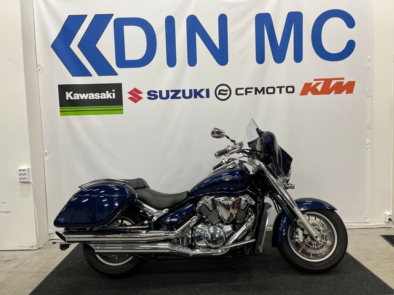 Suzuki C1800 Intruder "0% rän...