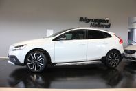 Volvo V40 Cross Country D2 Summum Pano Blis Navi 18" SE SPEC