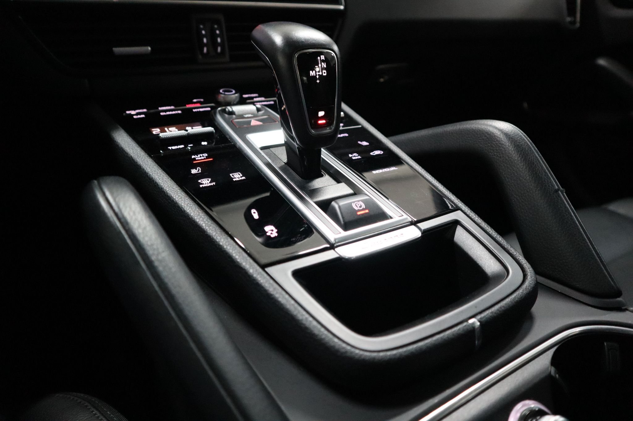 Porsche Cayenne E-Hybrid TipTronic S, 462hk, 2020