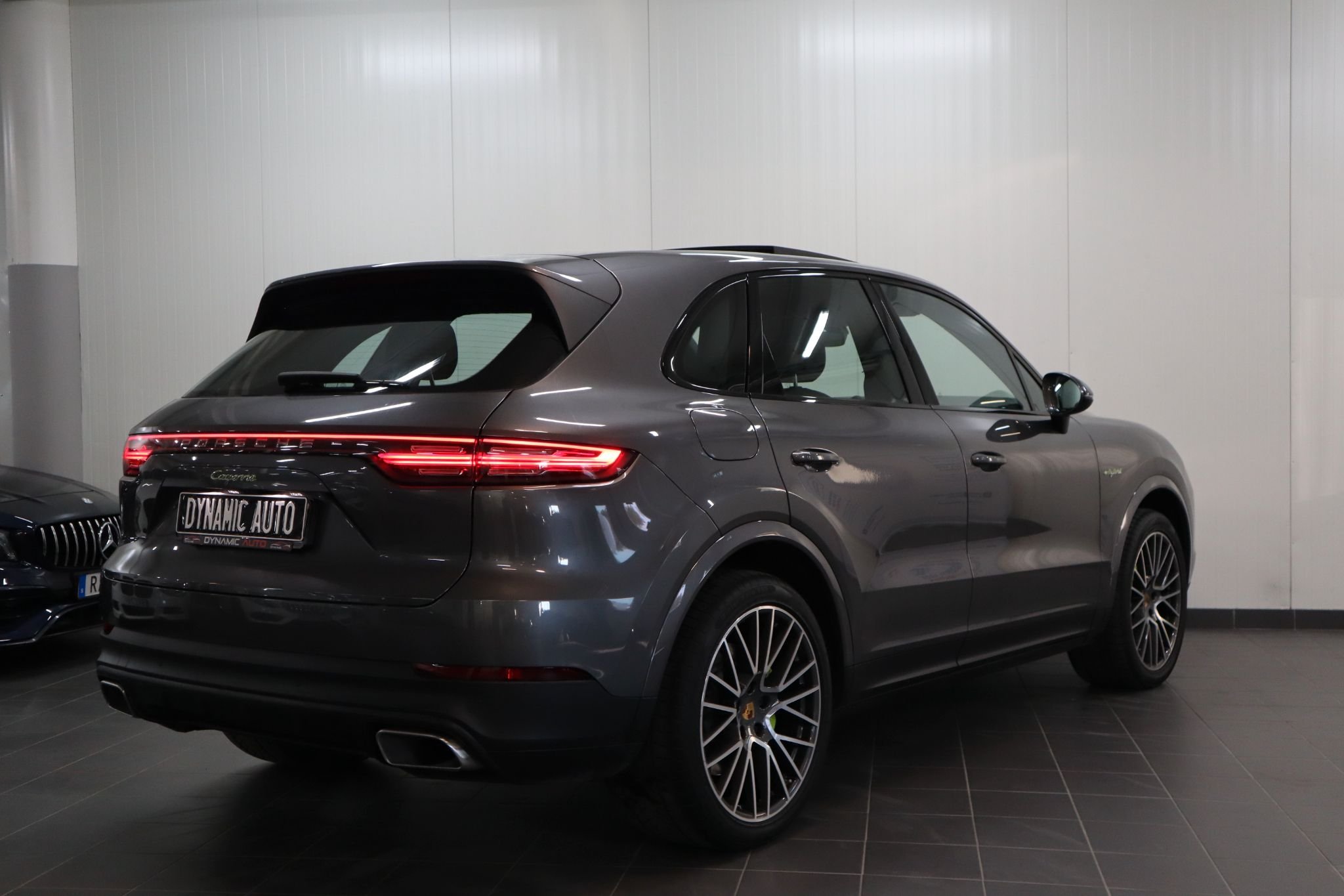 Porsche Cayenne E-Hybrid TipTronic S, 462hk, 2020